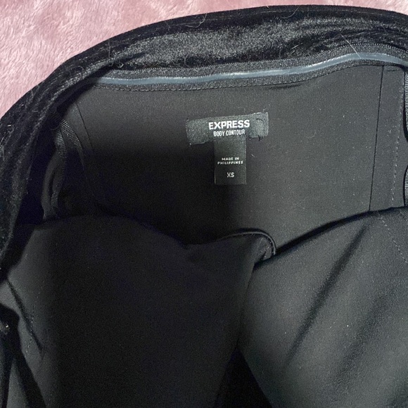 Strapless Velvet Top - Picture 3 of 3